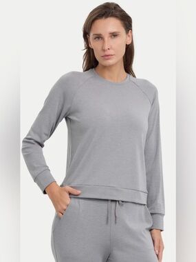 NWT Cozy Earth Women’s Bamboo Pullover Crew Long Sleeve Top PJs Light Gray -  XL